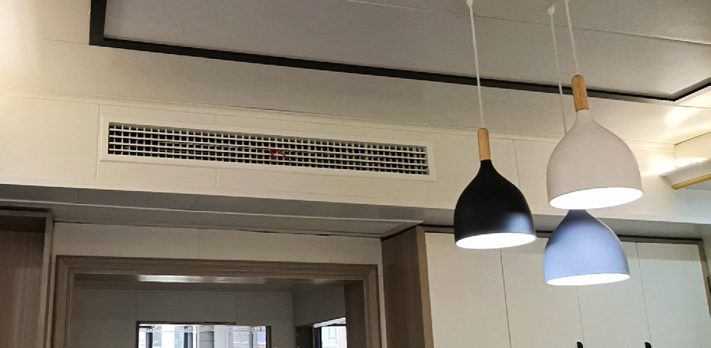 家庭中央空調(diào)都裝置在房間的哪些方位，裝置作用如何？